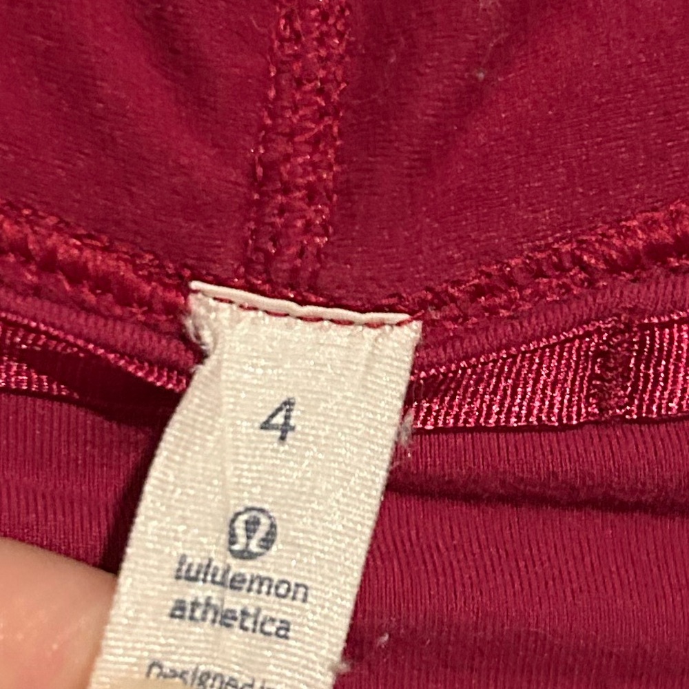 Lululemon Fleece Out Jacket Berry Rumble Size 4 - Picture 11 of 13